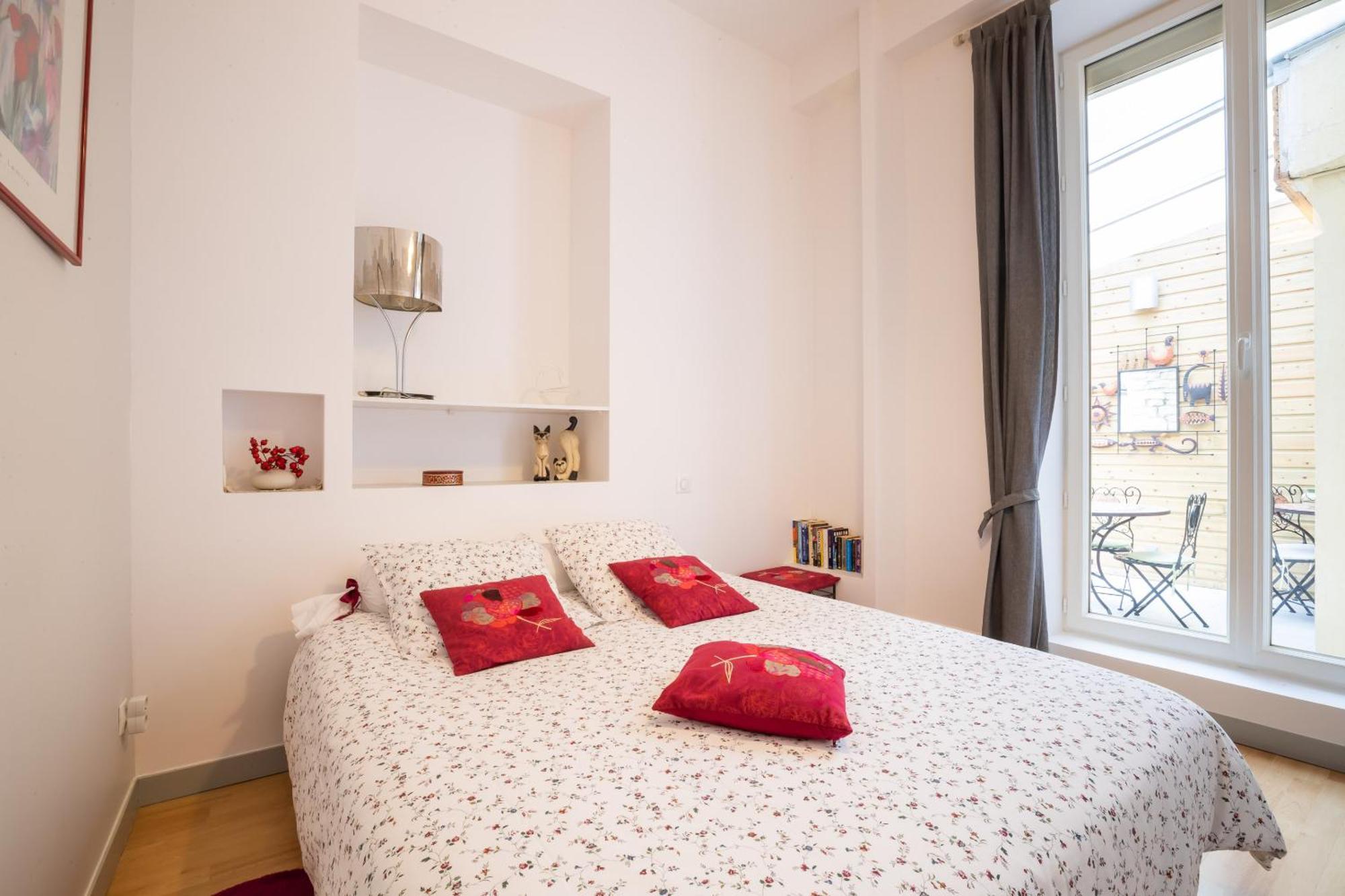 Residence Beaune Sweet Home, 4 Appartements D'Exception Avec Parking Inclus Rum bild