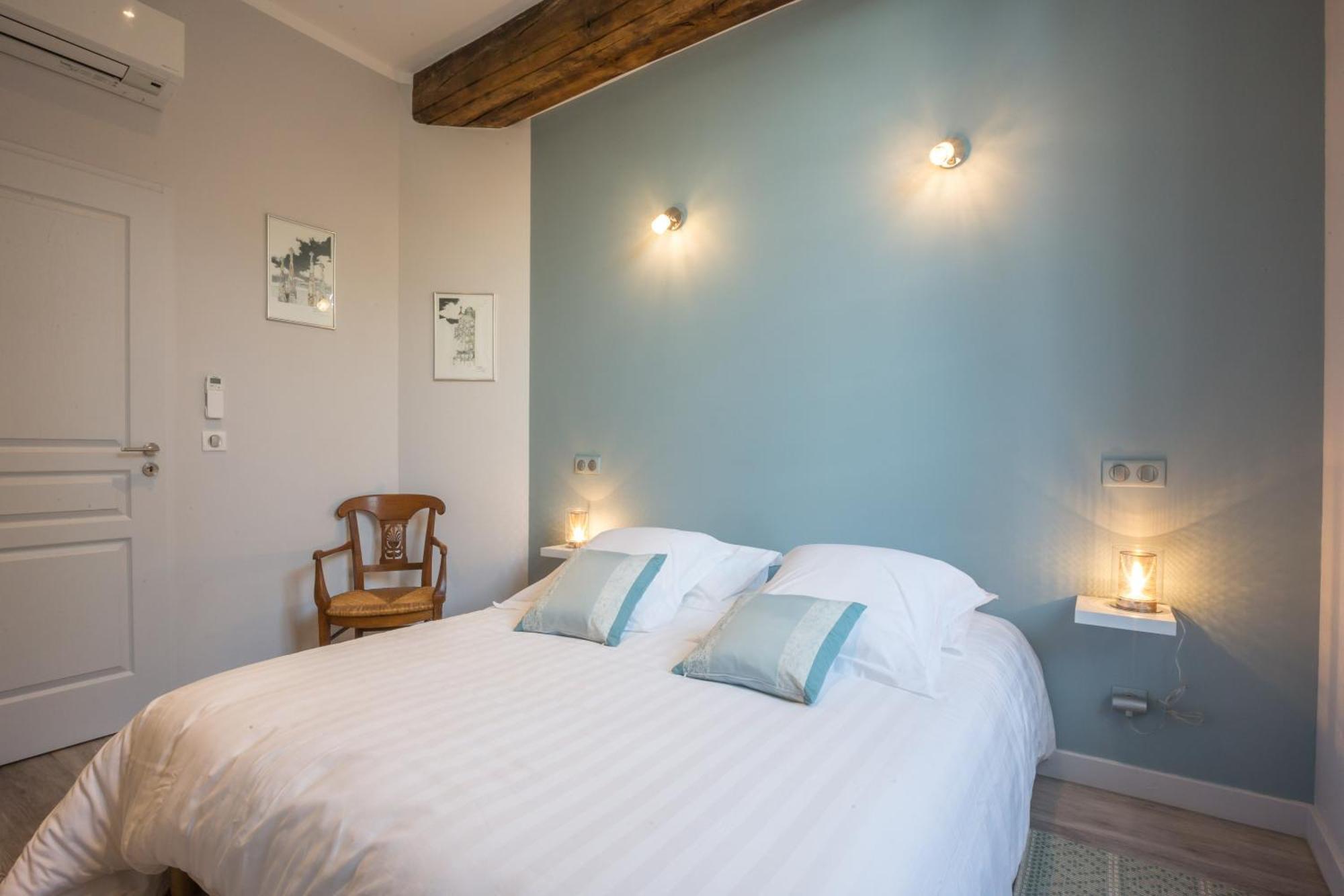 Residence Beaune Sweet Home, 4 Appartements D'Exception Avec Parking Inclus Rum bild