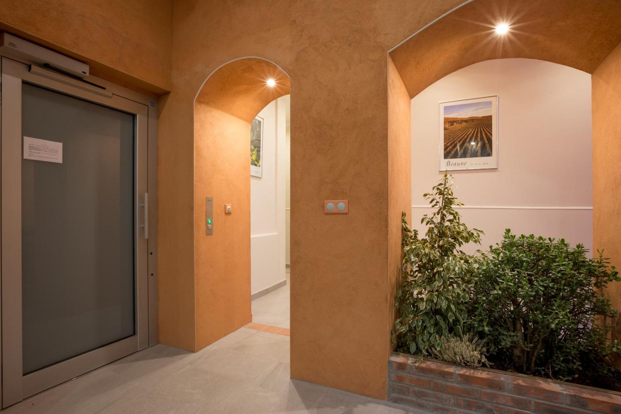 Residence Beaune Sweet Home, 4 Appartements D'Exception Avec Parking Inclus Exteriör bild