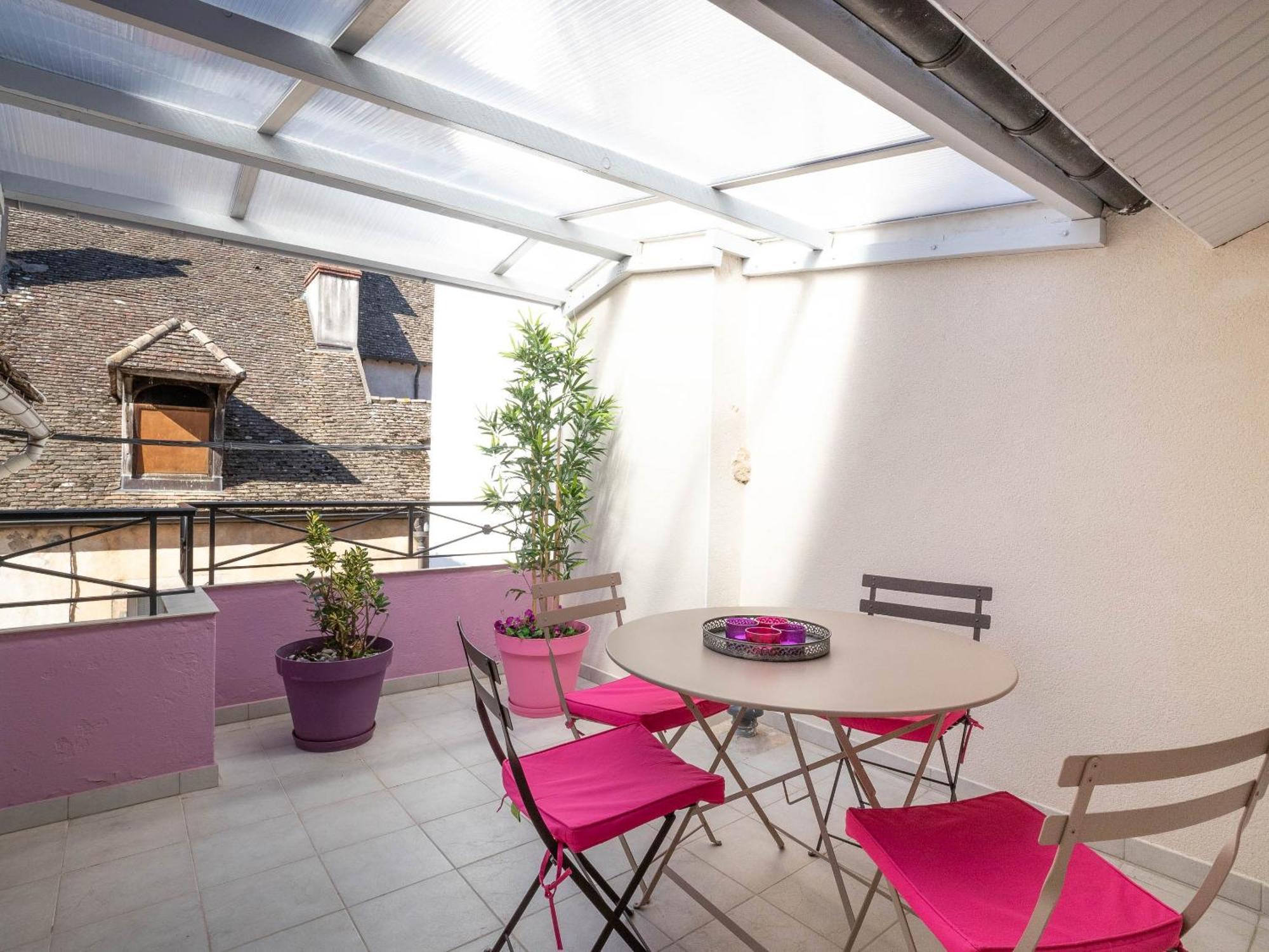 Residence Beaune Sweet Home, 4 Appartements D'Exception Avec Parking Inclus Rum bild
